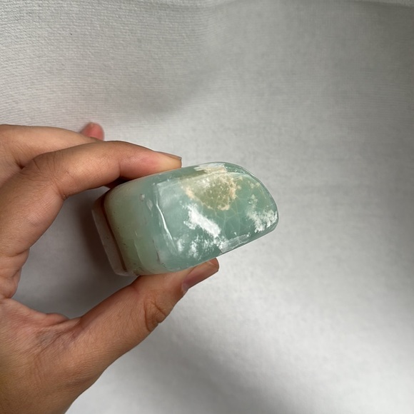 Caribbean Calcite Freeform Crystal #2 - Picture 3 of 6